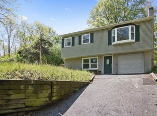 60 Alpine Rd, Sussex, NJ 07461