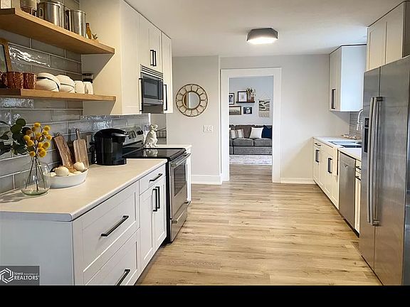 4th image of 614 Gould St