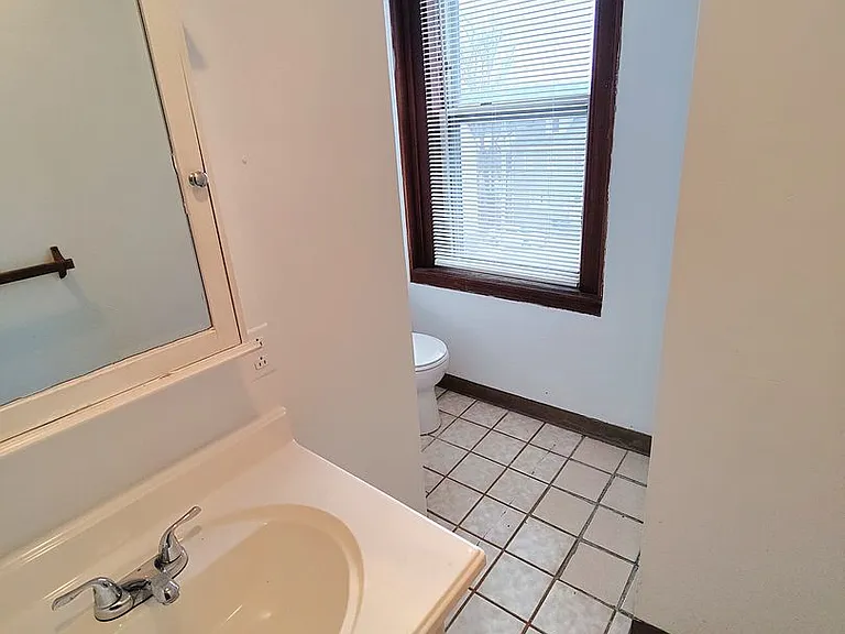 3139 Ward St — Photo 23
