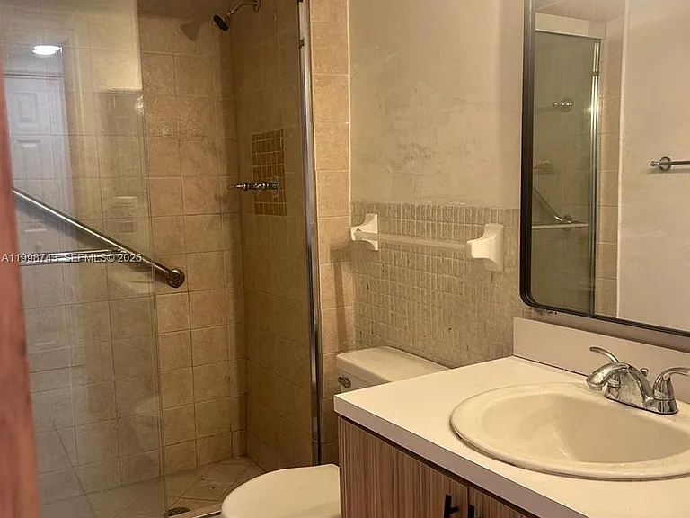 1205 Mariposa Ave #219 — Photo 7