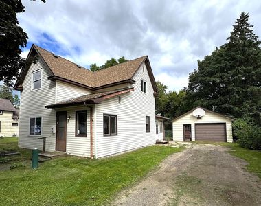 212 4th St NE, Aitkin, MN, 56431