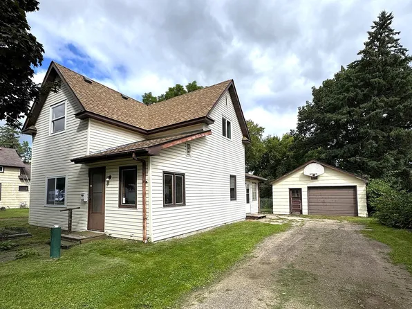212 4th St NE, Aitkin, MN 56431