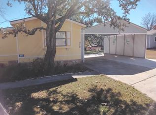 510 Chestnut Oak, Ingram, TX 78025