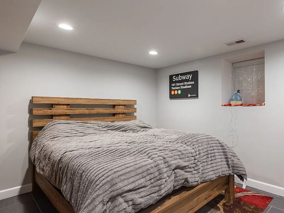 5th image of 2651 W Armitage Ave #G