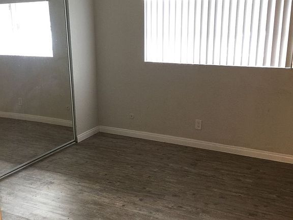 3rd image of 3511 42nd St #5