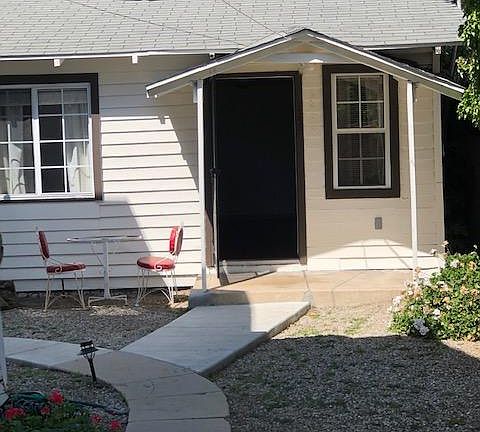 5th image of 1355 N Las Palmas Ave #1355