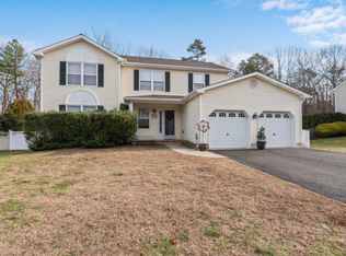 38 Derringer Dr, Howell, NJ 07731