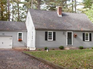 16 Crest Rd, Granby, CT 06035