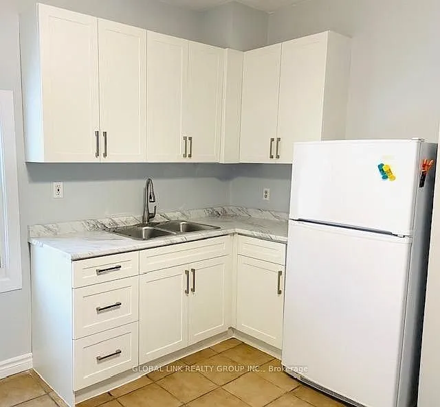 2 bed, $1,595 — Photo 3