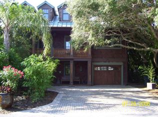 31 17th St, Atlantic Beach, FL 32233