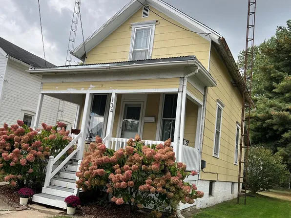 134 N Riblet St, Galion, OH 44833