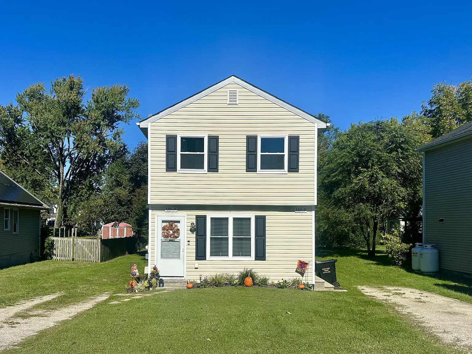 110 Maple Ave — Photo 1