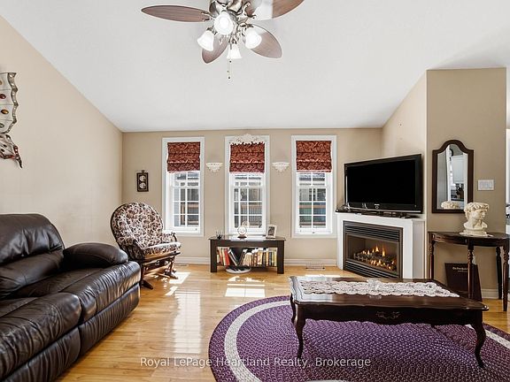 5th image of 68 Cherokee Ln
