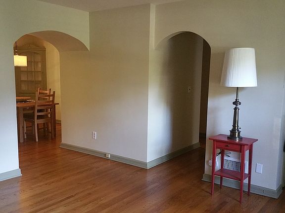 5th image of 78 Hurlbut St