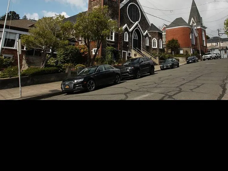 162 Santa Fe Ave #G — Photo 24