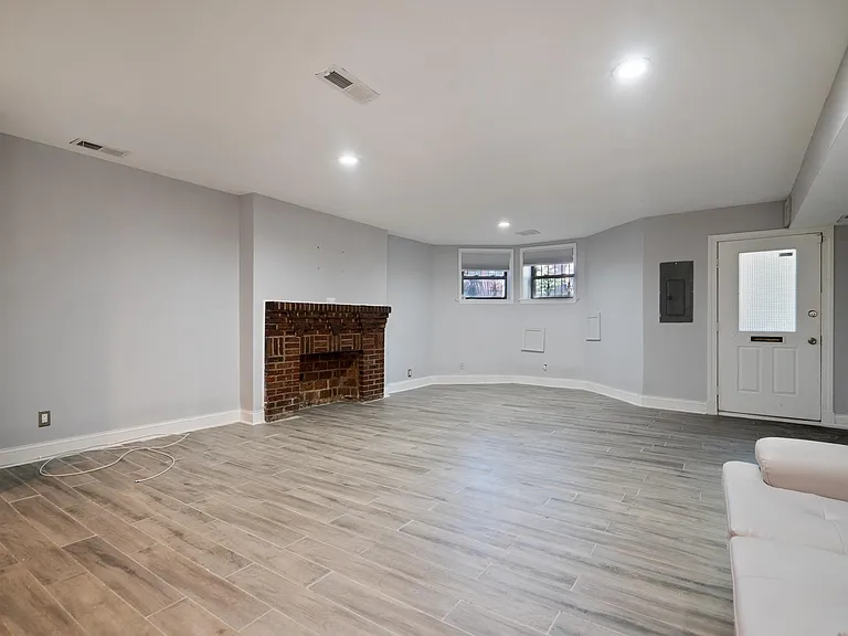 1116 Rhode Island Ave NW #B — Photo 8
