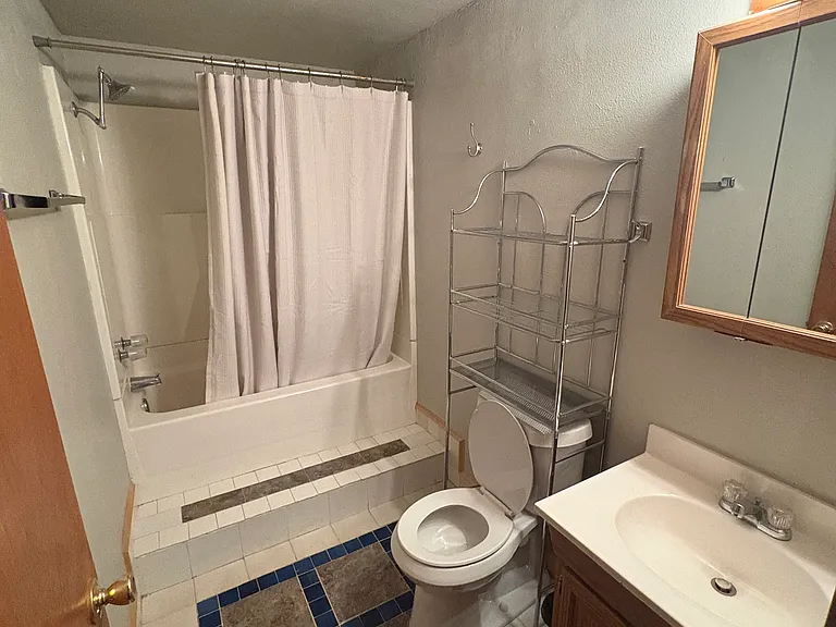 Hideaway Ct — Photo 7