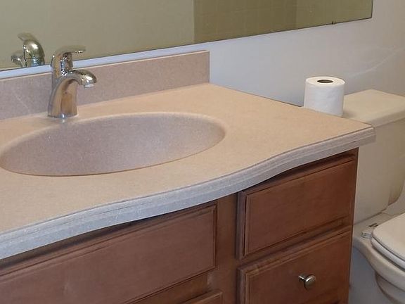 Newly Renovated Common Bath