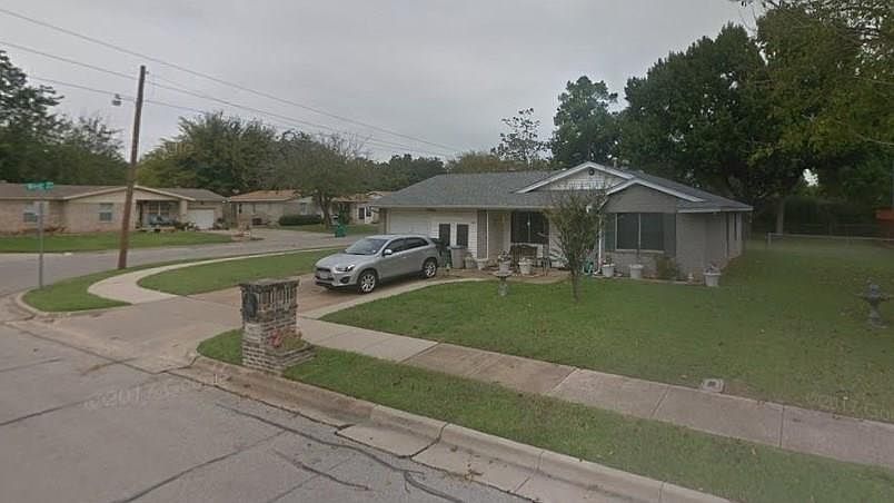 1st image of 667 Pine St