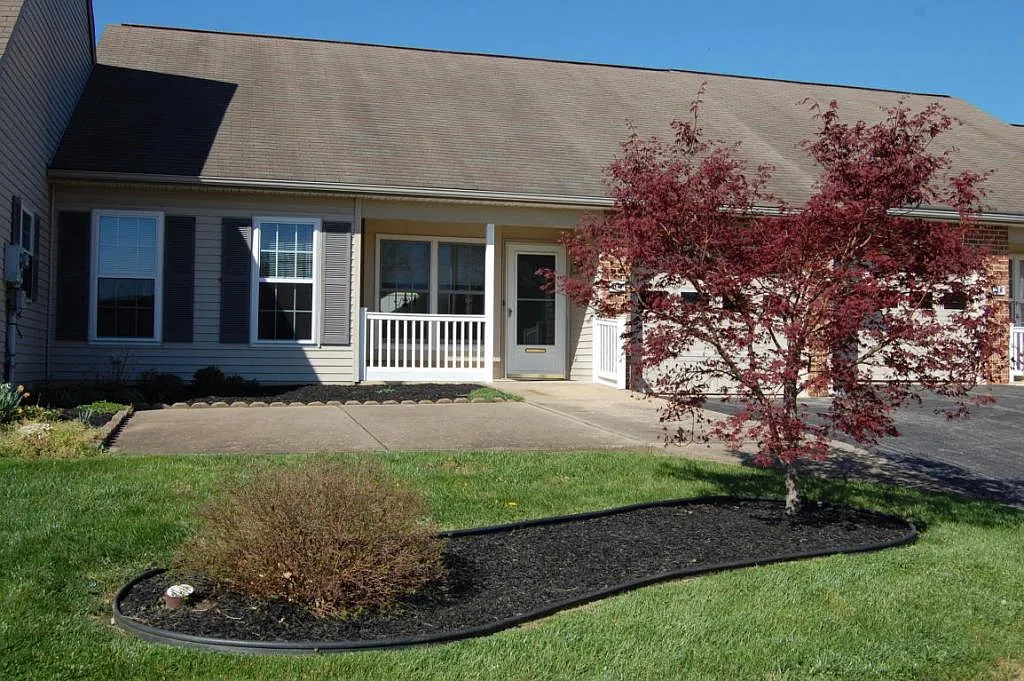 34 Oakgrove Ln photo 1