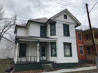 422 Clinton St, Steubenville, OH 43952