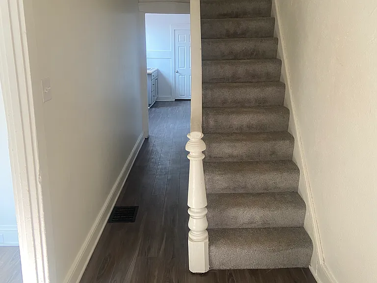124 S Arch St — Photo 2