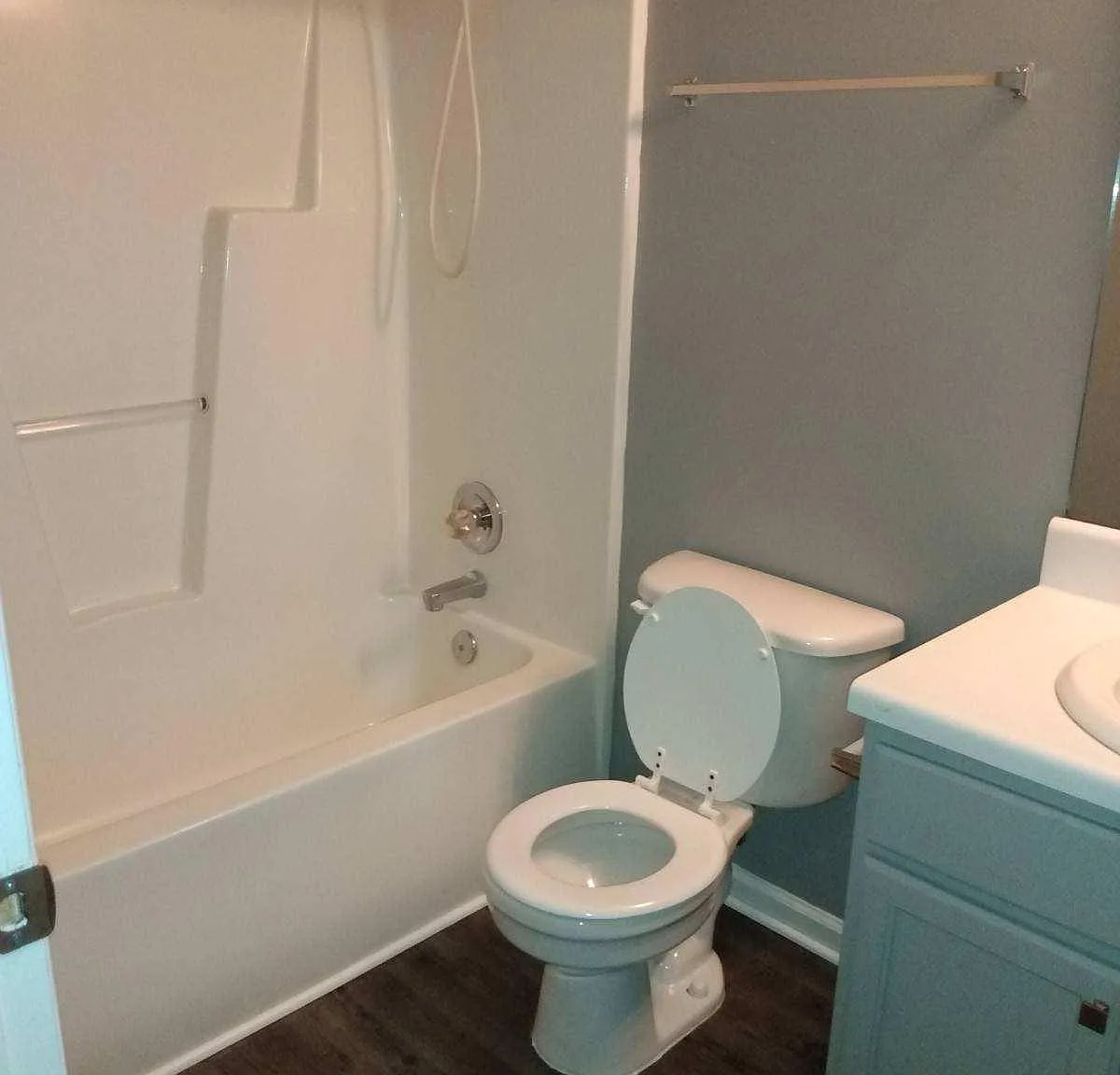 3 bed, 1188 sqft, $1,700 — Photo 4