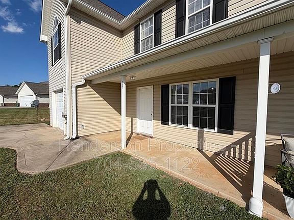 2nd image of 127 Cora Ln
