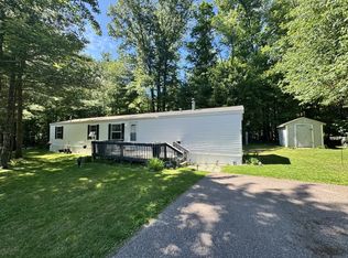 273 Shannon Rd, Colchester, VT 05446