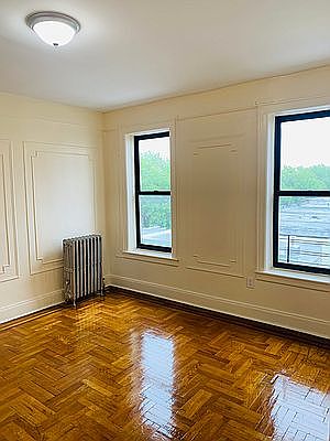3rd image of 20 E 32nd St APT D3