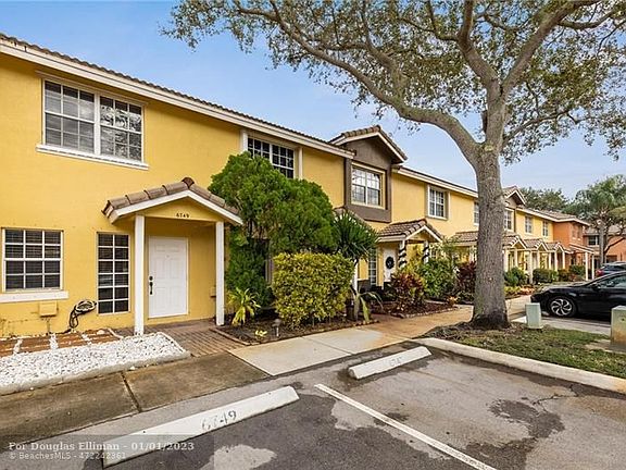 2nd image of 6749 Sienna Club Dr