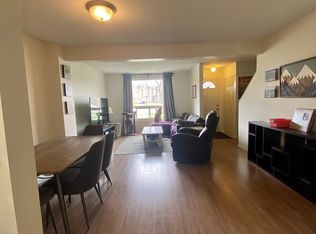 1337 Perez Cres, Ottawa, ON K1J 8T9