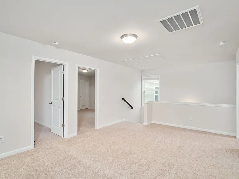 618 Count Fleet Ct — Photo 19