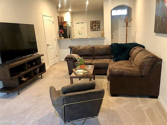 4th image of 10736R Verawood Dr