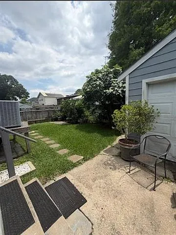 804 Pontalba St — Photo 18