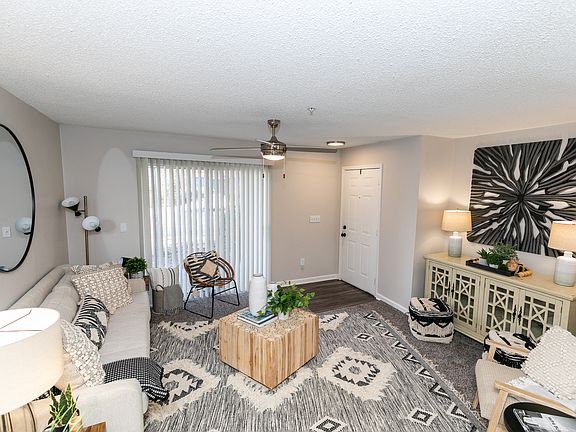 2nd image of 1500 Brandon Glen Way #1582