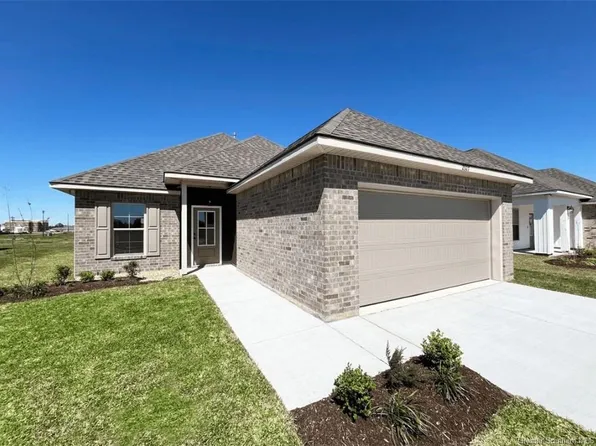 2327 Langham Ct, Lake Charles, LA 70607