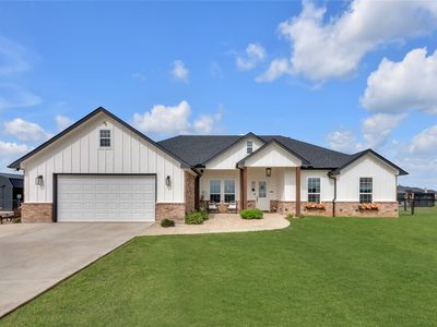 6017 Raspberry Ln, Joshua, TX, 76058
