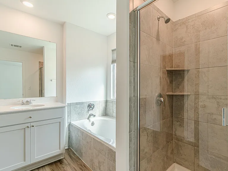 341 Escondido Cir — Photo 19