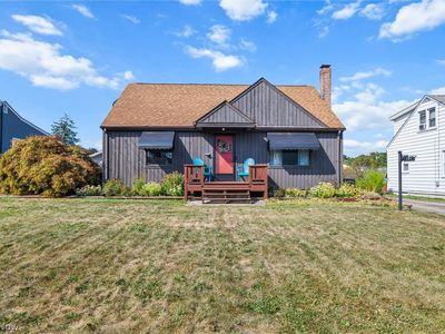 181 Renee Dr, Struthers, OH, 44471