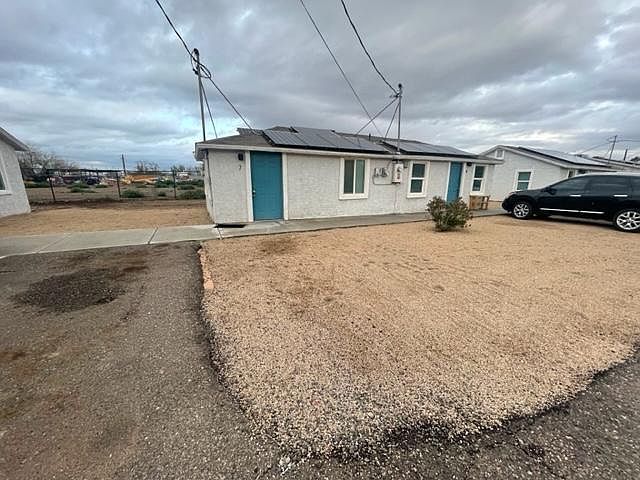 1st image of 4042 S 17th St #116