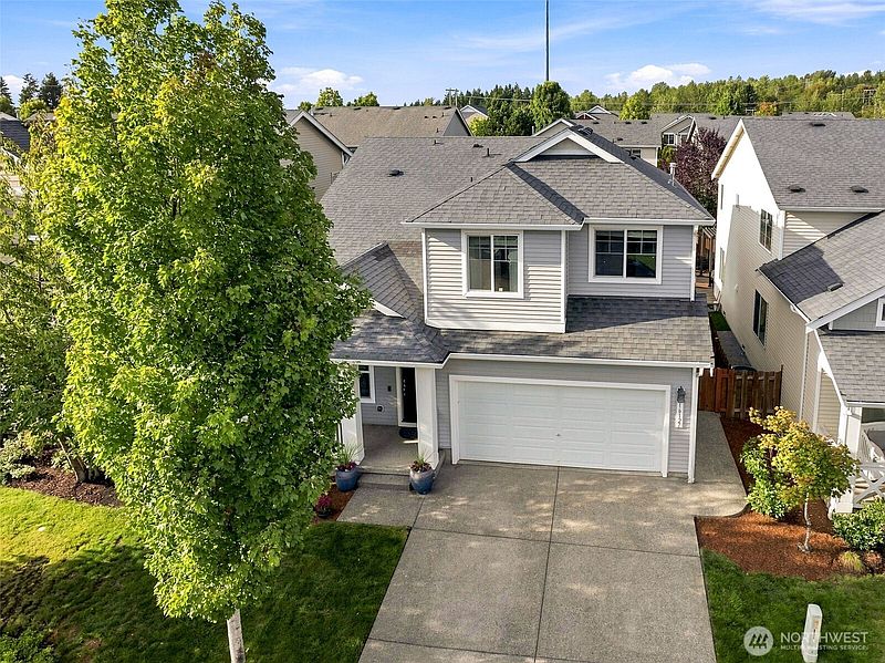 3rd image of 16127 23rd Street E