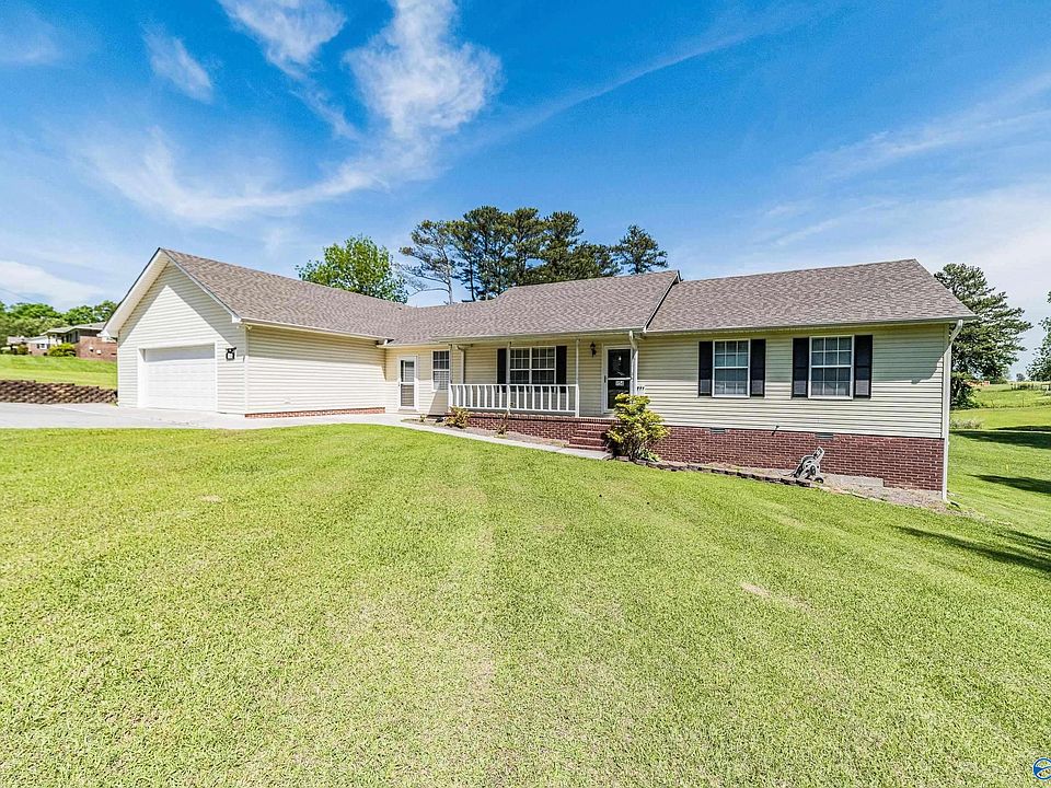 1st image of 154 Meadow Wood Cir NW
