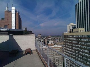 3100 N Lake Shore Dr APT 706, Chicago, IL 60657