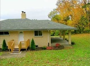 72 Brentwood Dr, Mc Kees Rocks, PA 15136