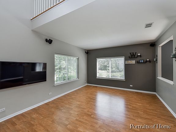 3rd image of 341 Abington Woods Dr