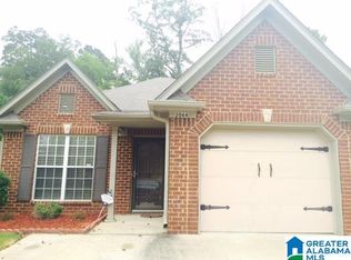 2064 Willow Glenn Dr NW, Birmingham, AL 35215