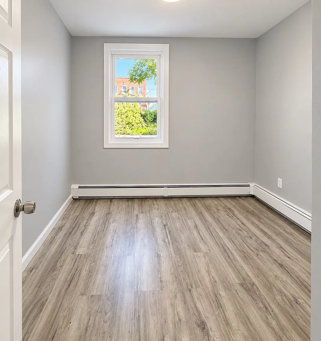 2 bed, $2,350 — Photo 3