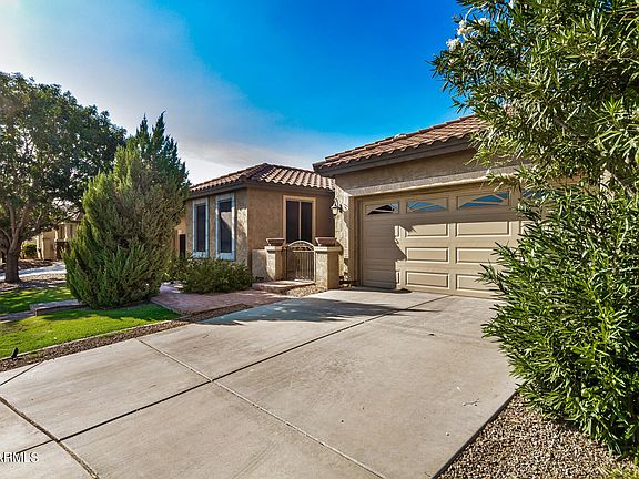 4th image of 3692 E SAN CARLOS Place