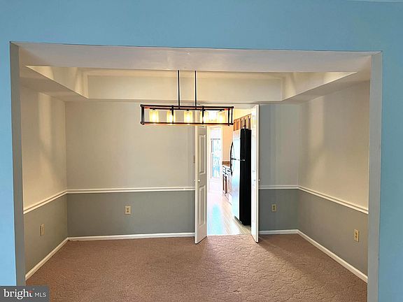 4th image of 519 Bay Dale Ct